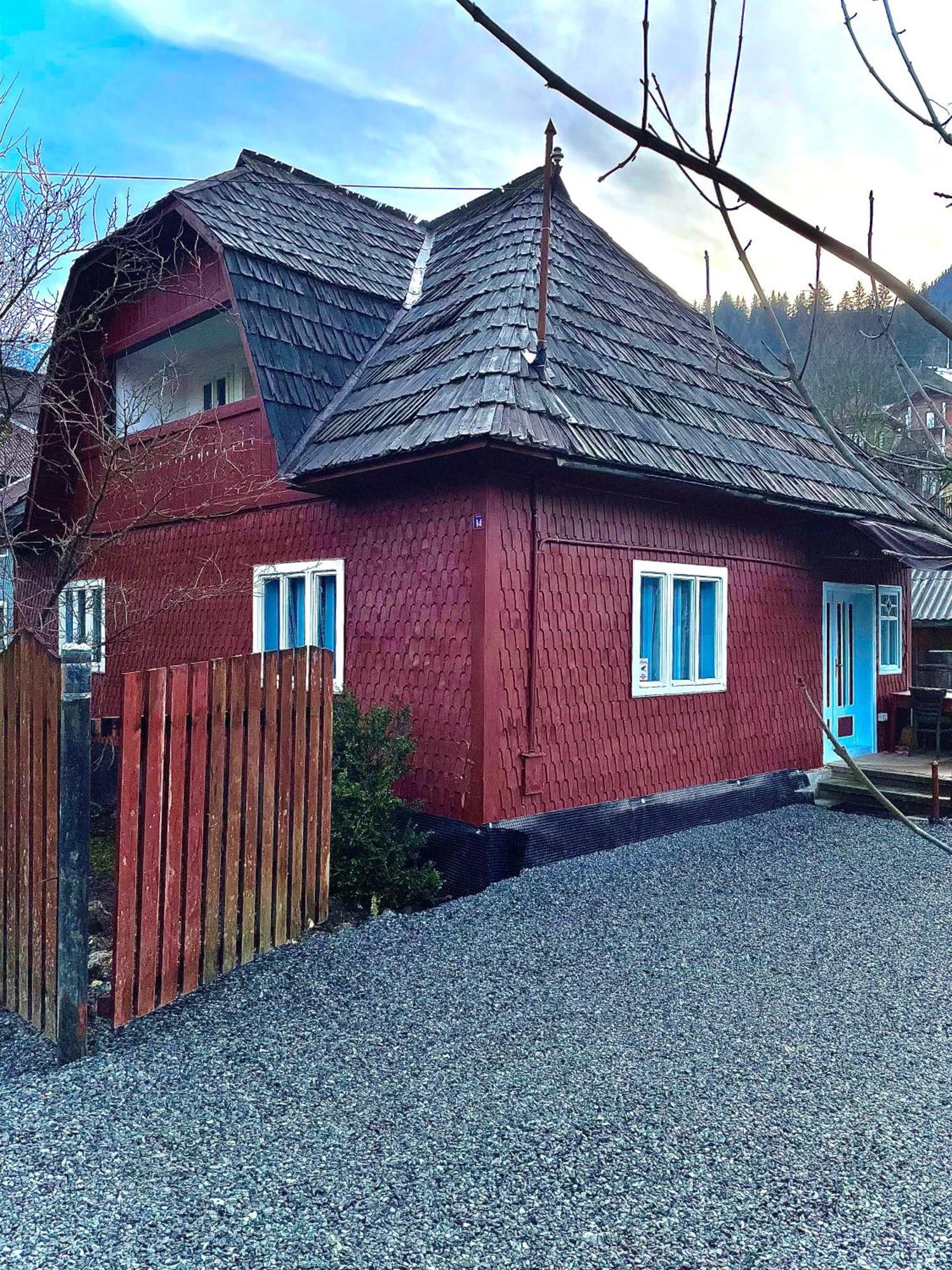 Statiunea Casa Fantana - La Poalele Muntilor -50 De Metri De Partia Olimpicaヴィラ エクステリア 写真