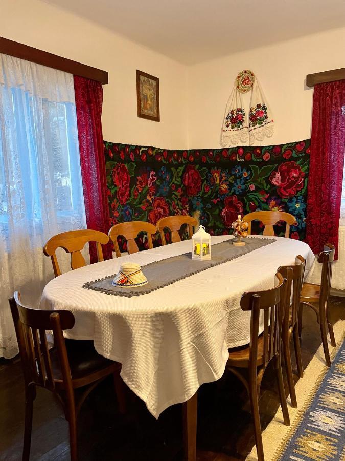 Statiunea Casa Fantana - La Poalele Muntilor -50 De Metri De Partia Olimpicaヴィラ エクステリア 写真